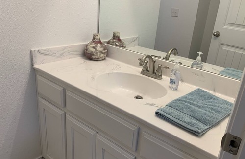 Clarksville Apartment | Eagles nest stylish 2 bedroom apartment