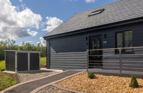 Pickering House | Eagles Peak