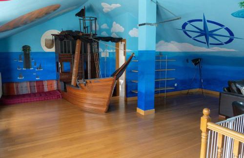 Zarautz Villa | EARRA - Villa Eki - 2 garajes, playa a 7 min a pie