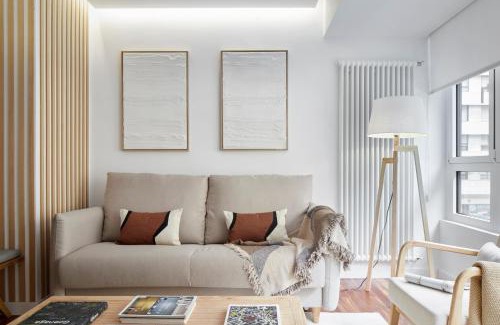 San Sebastian Centro Apartment | Easo Suite 18 by FeelFree Rentals