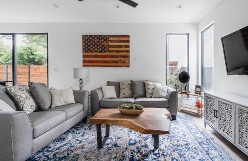 Govalle House | East Austin Modern Bungalow