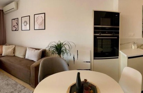 Kalamaria Apartment | East Coast Senses