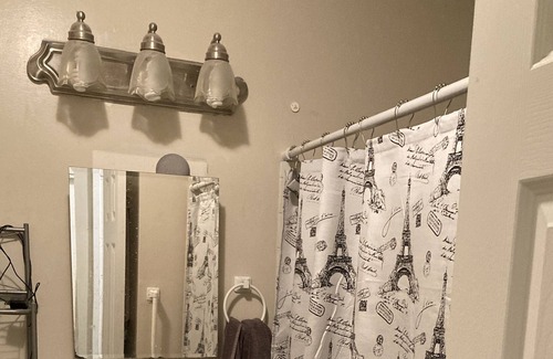 Indianapolis House | East Indy cozy place
