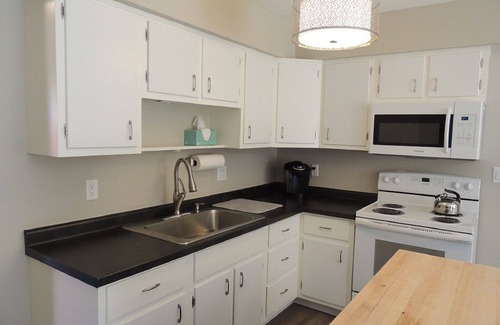 Huron House | East Plum Brook Home - Minutes from Cedar Point