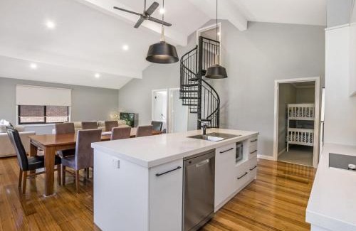 Port Fairy House | East Tempy House and Bungalow
