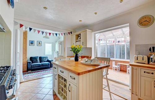 Cromer House | East View - Four Bedroom House, Sleeps 8
