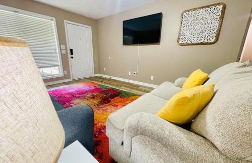 Hammond Apartment | Eastgate 18A beautiful townhouse