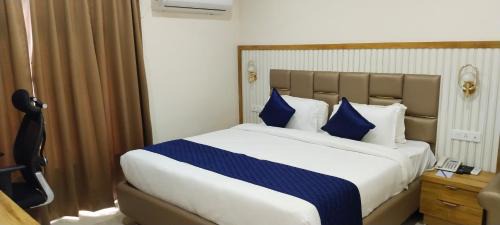 Madhapur Hotel | Eastin Dè Royalè