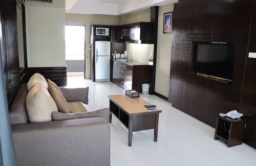Tha Tum Hotel | Eastpana Executive Residence 304 Prachinburi