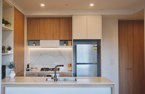 Heidelberg Heights Apartment | Eastside Escape – 2BR 1Bath Stay