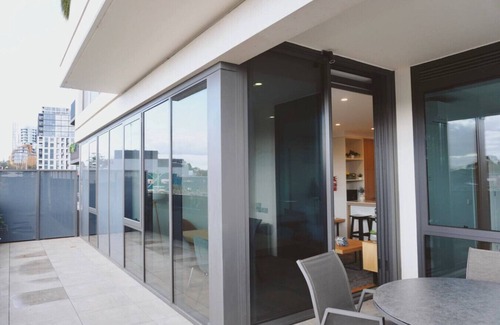 Heidelberg Heights Apartment | Eastside Escape – 2BR 1Bath Stay