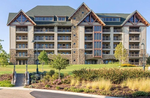Big Cedars Condo | Easy Access to Dogwood Canyon in this great resort Studio Apt