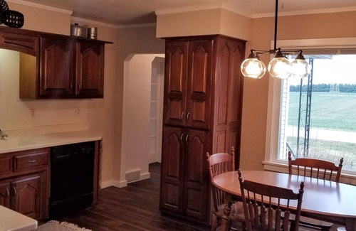 Bluffton House | Easy access to I75 to Lima or Findlay, country home 5min from charming Bluffton