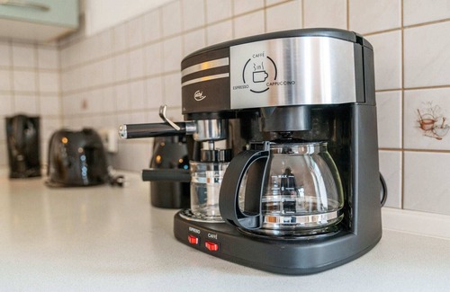 Bad Koesen House | Easy Access to Local Highlights