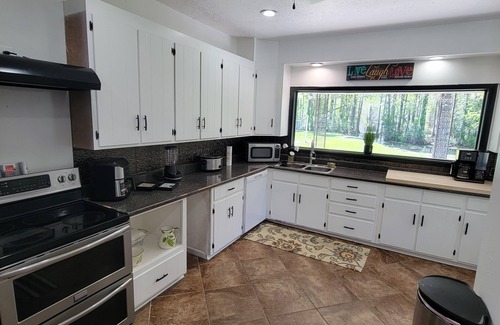 Marianna House | Easy access to Merritt's Mill Pond boat landing, Great for families
