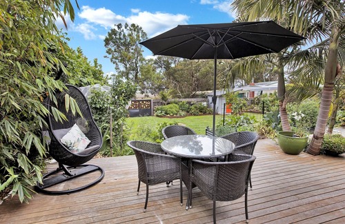 Eagle Point House | Easy access to the Gippsland Lakes, right from your backyard