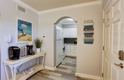 Indian Shores Condo | Easy Beach Access-Barefoot On The Shores I