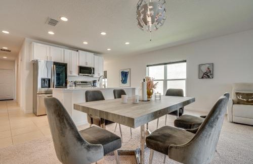 Groveland House | Easy Disney Day Trips Family Home with Pool Access