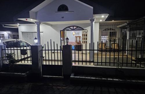 Suriname House | Easygoing