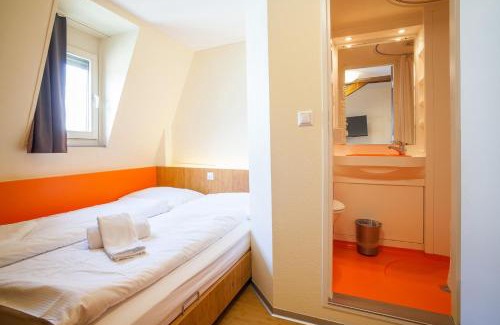 Clara Hotel | easyHotel Basel - self service and self check-in