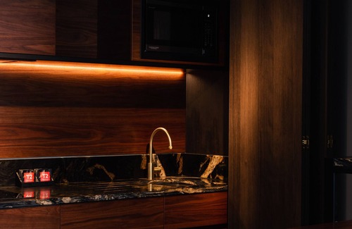 Dunedin City Centre Hotel | Ebb-Dunedin