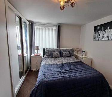 Ebbsfleet Valley House | Ebbsfleet International Homestay