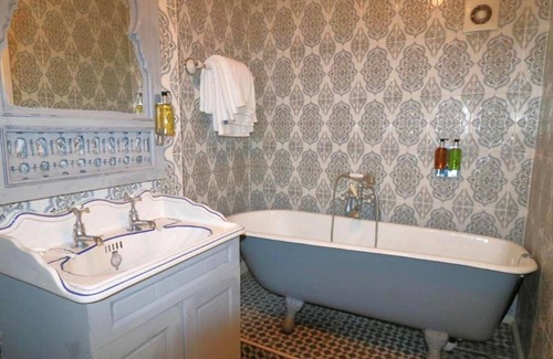 Broadstairs Bed & Breakfast | Ebenezer's Place