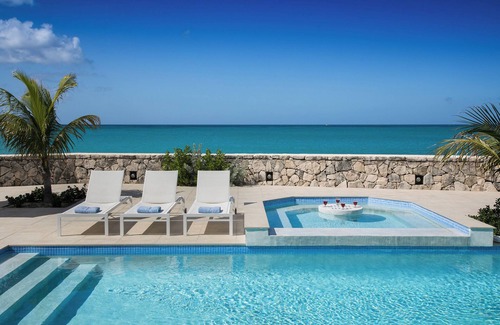 Plum Bay Villa | Ecume des Jours - Beachfront villa - Stunning Sunset Views