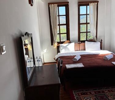 Kure Hotel | Ecevit Hanı
