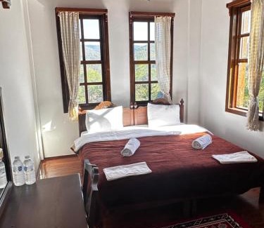 Kure Hotel | Ecevit Hanı