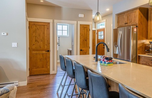 Sun Peaks Condo | Echo Landing #05 by Bear Country