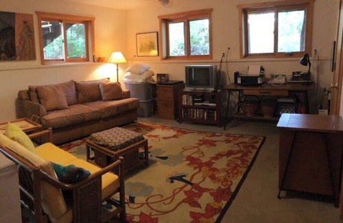 Ely Cabin | Echo Trail Family Cabin - Great Skiing & Hiking