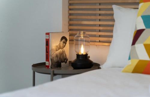 Chippendale Apartment | Eclectic Perfectly Positioned Apartment