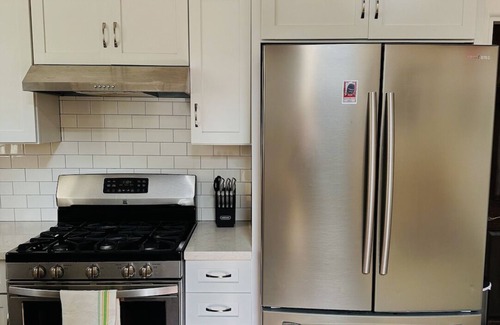 Del Mar Heights Cottage | Eclectic surf loft w/fire pit. Walking distance to the beach!