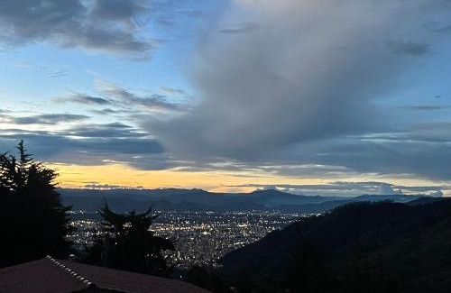 Bogota Apartment | Eco Cabaña de Olga con vistas a la ciudad de Bogota
