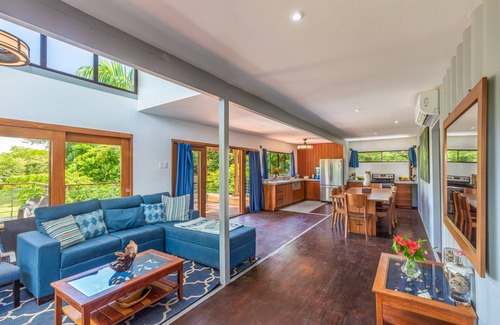 Nosara House | Eco friendly Casa with jungle and ocean views, walking distance to beach