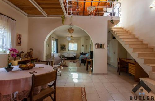 Platanias Villa | Eco Friendly Country Home