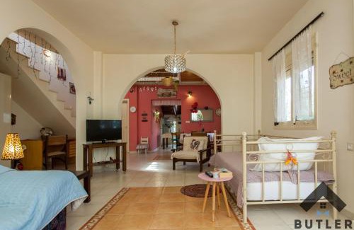 Platanias Villa | Eco Friendly Country Home