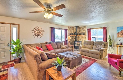 Cortez House | Eco-Friendly Escape in Cortez - Pets Welcome!