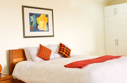 Naro Moru Other | Eco-friendly getaway for couples, groups & families in the greater Nanyuki area.