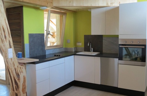 La Chapelle-sur-Furieuse Apartment | Eco gite 4 * 'On the Chemin des Vignes .' 2 steps from Salins les Bains