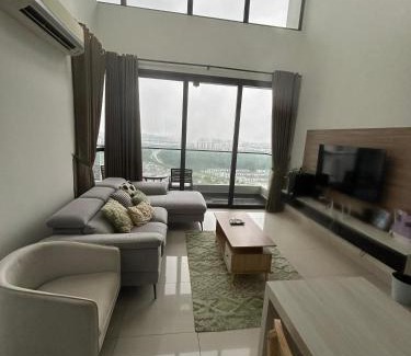 Gelang Patah Apartment | Eco Nest 3 Bedroom Duplex Apartment