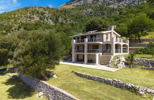 Kaluđerac Apartment | Eco Village Buljarica