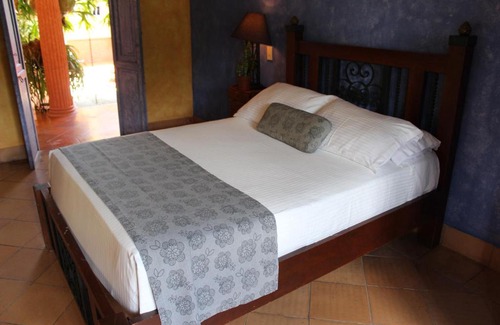 Llanogrande Hotel | ECOHOTEL LA MASIA