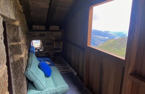 Soba Cottage | Ecological and self-sufficient cabin with unbeatable views.