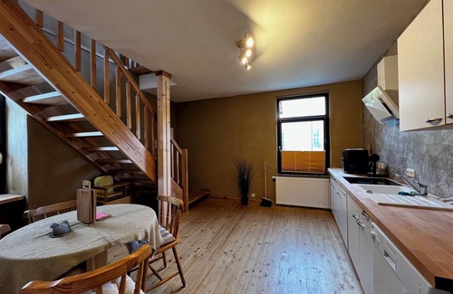 Mirow House | Ecological Guest House with Garden and Castle View - Central, Near the Lake