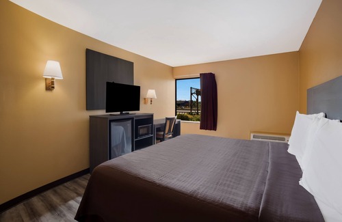 Allentown Hotel | Econo Lodge Allentown North