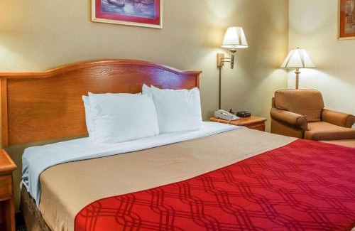 Brunswick Cabin | Econo Lodge Brunswick Travel Center