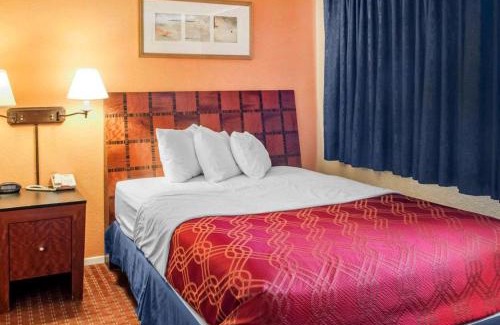Clovis Hotel | Econo Lodge Clovis