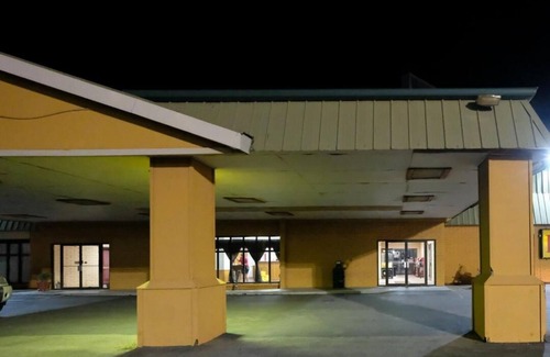 Elk City Hotel | Econo Lodge Elk City